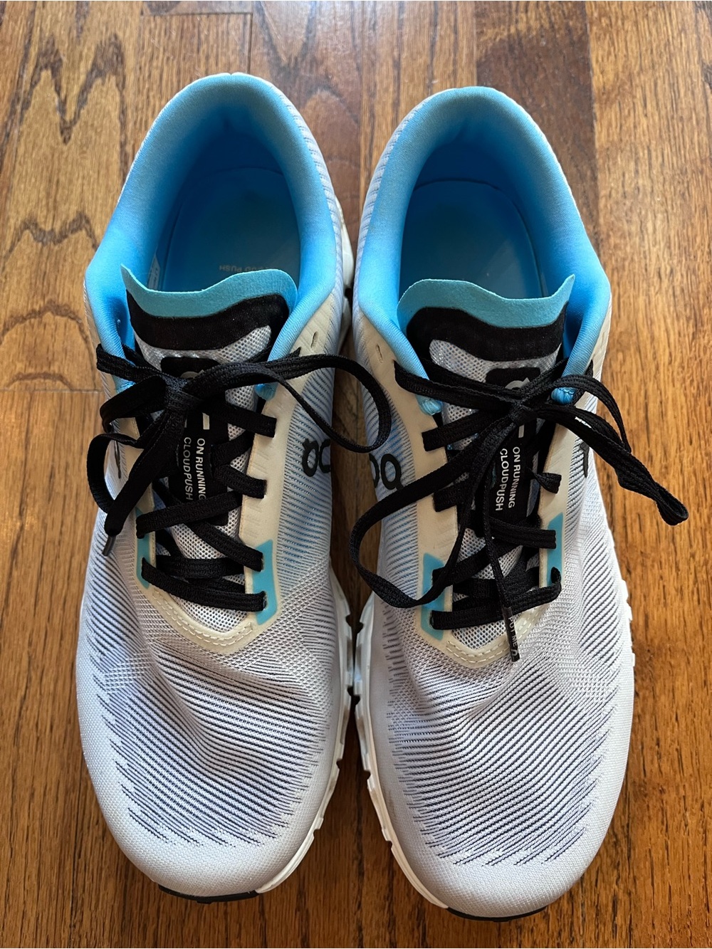 On Cloud 6 Push running shoes- Men’s 10.5